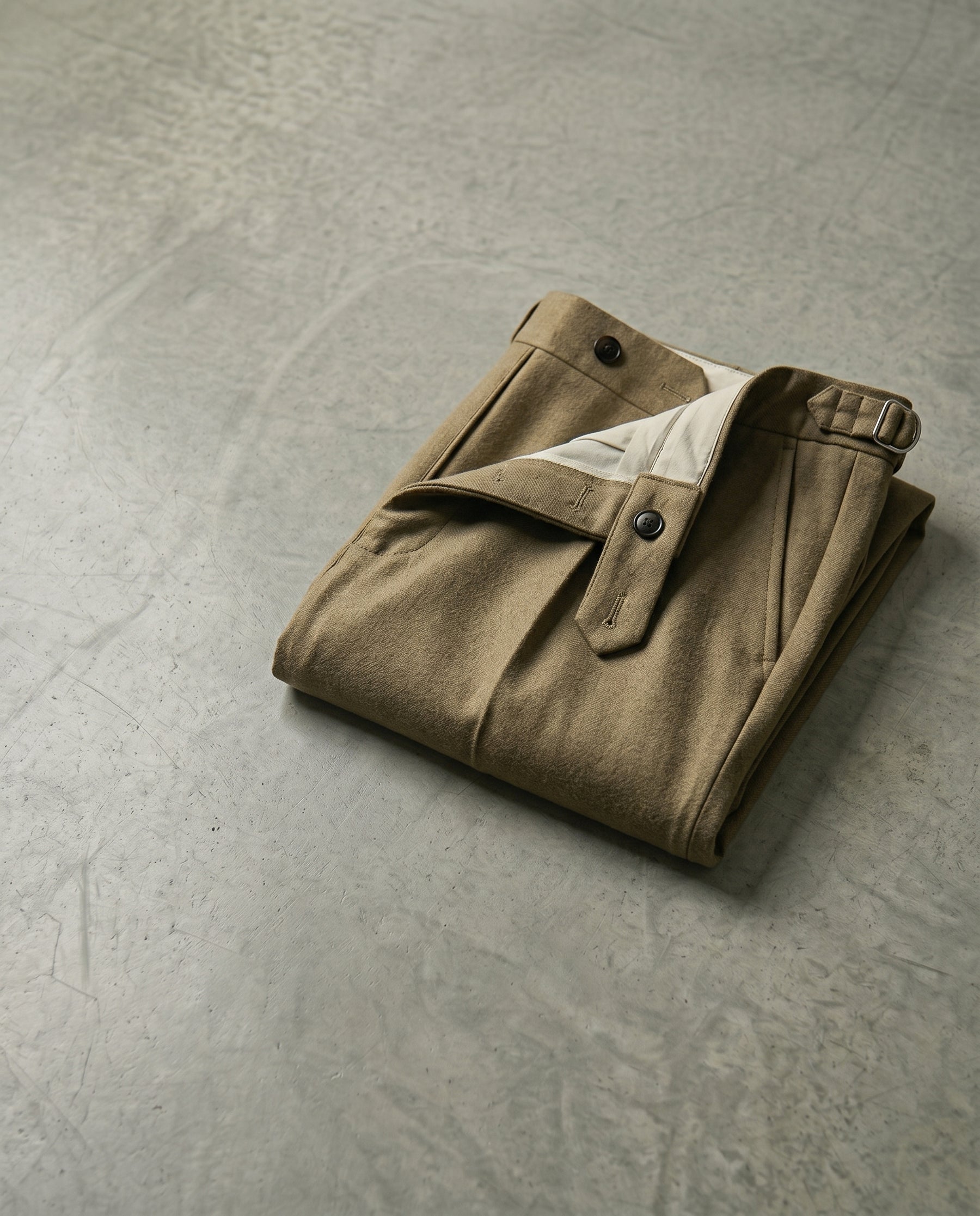 The_Cavendish_Tailored_Pleated_Trousers-olive