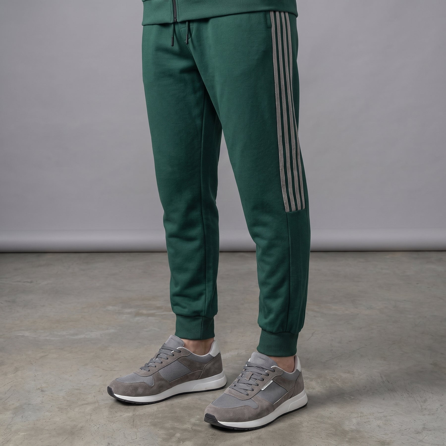 mens-sporty-zip-up-tracksuit-set-the-hackney