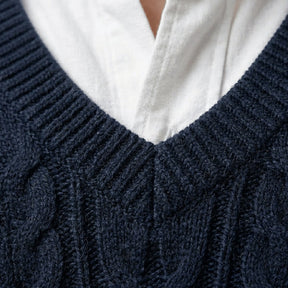mens-v-neck-cable-knit-jumper-crummock