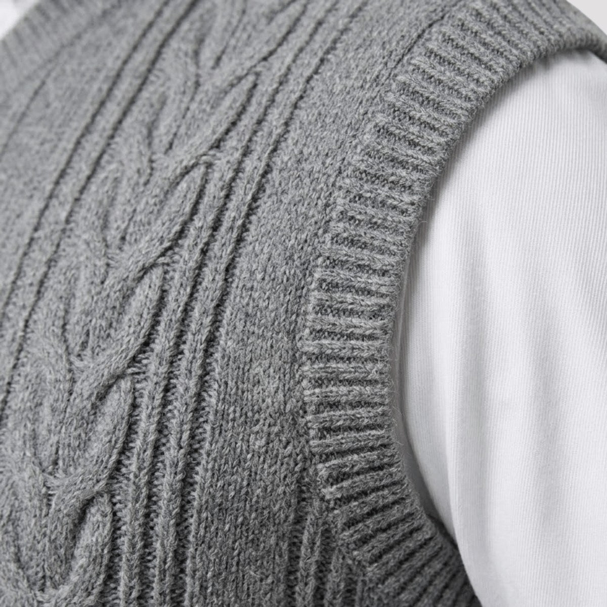mens-v-neck-cable-knit-jumper-crummock
