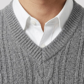 mens-v-neck-cable-knit-jumper-crummock